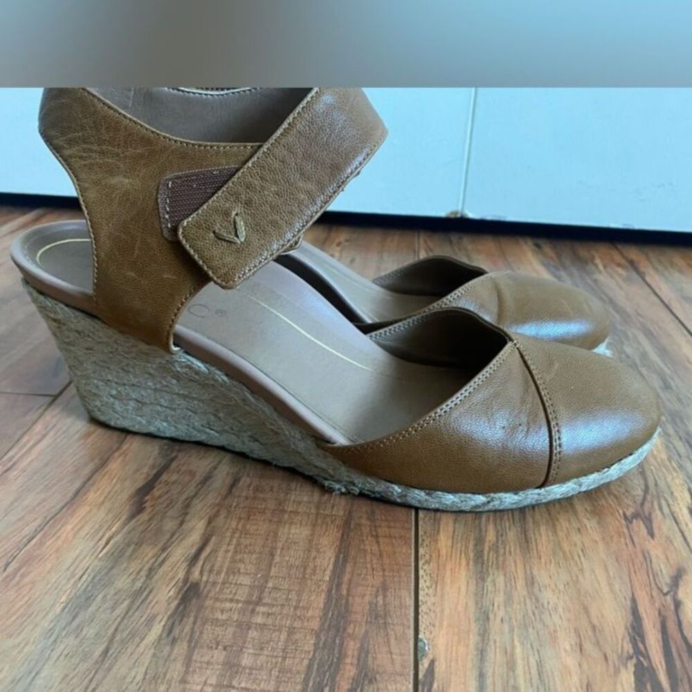 Vionic Tan Leather Espadrille Wedge Sandals Slingback Comfort Shoes 9.5